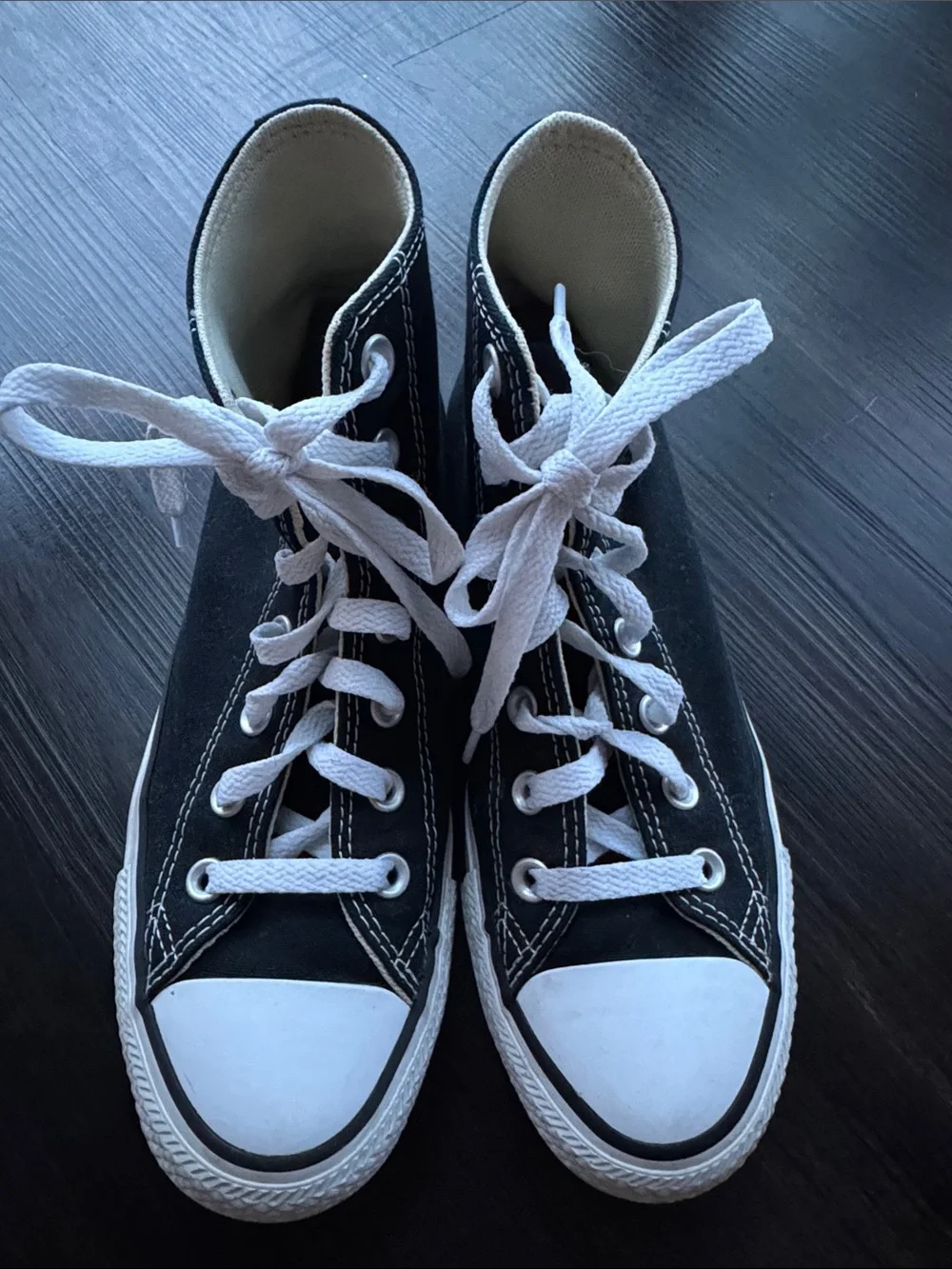 Like New Converse All Star Black and White Kids' High-Top Sneakers